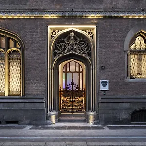  Hostel Babila & Bistrot Italy
