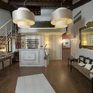  Hotel Alma Domus Italy